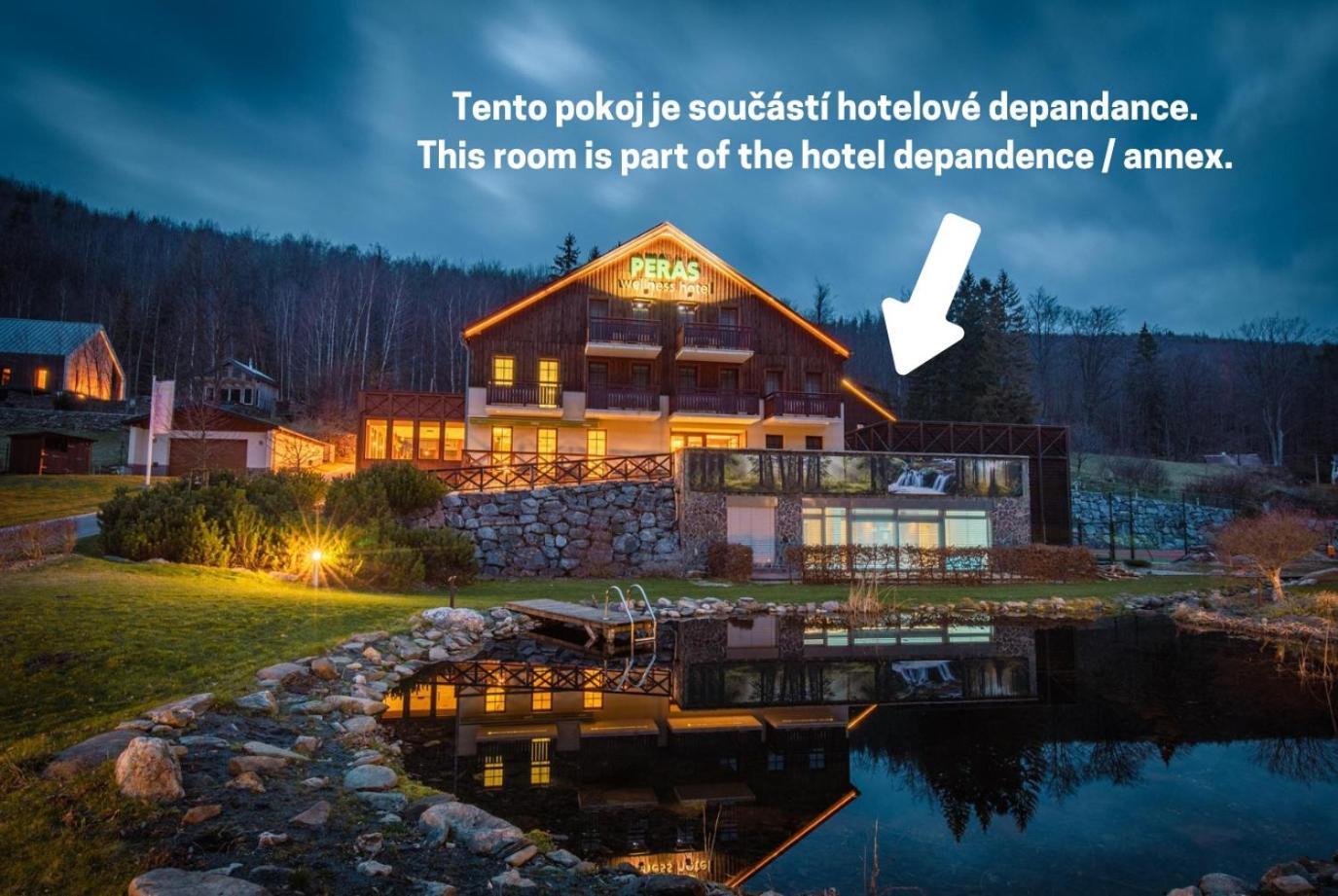 Peras Wellness Hotel Ludvikov Bagian luar foto